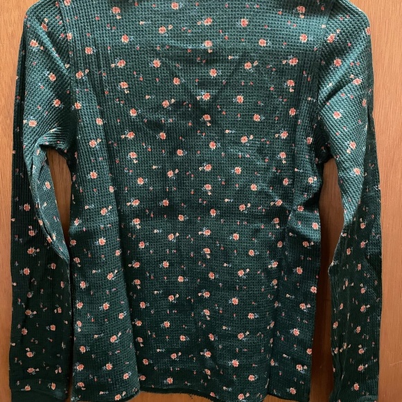 American Eagle Waffle Knit Top Size S - Picture 5 of 5